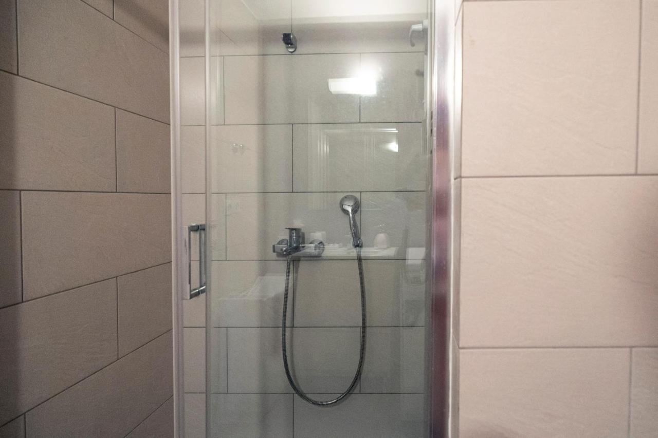 סלוניקי Delmare Mqueen Apartment מראה חיצוני תמונה